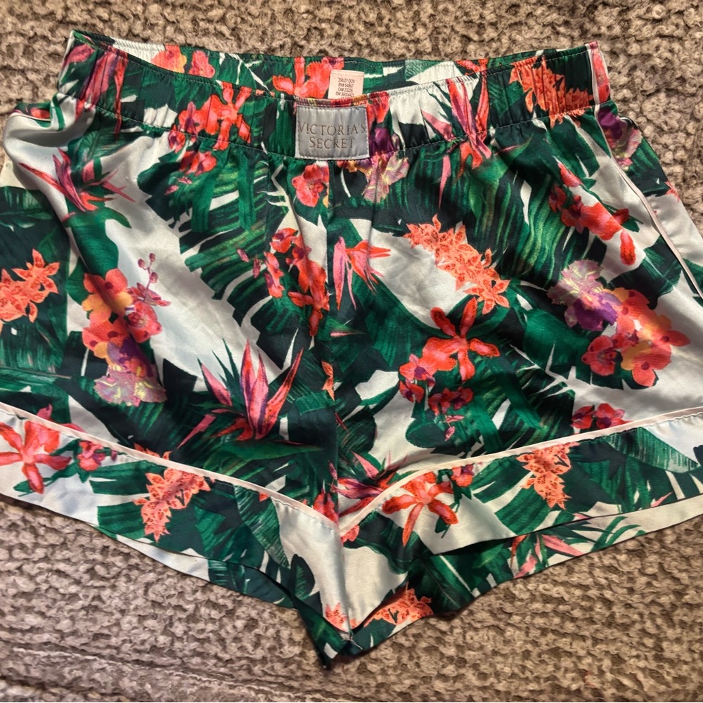 Victoria Secret Tropical  PJ shorts